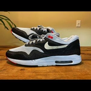 Nike Air Max 1 City Qs London 667633-001 size 12